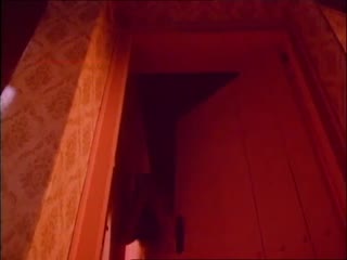 炼狱级性爱：美女被狂操至潮吹喷水，淫叫连连